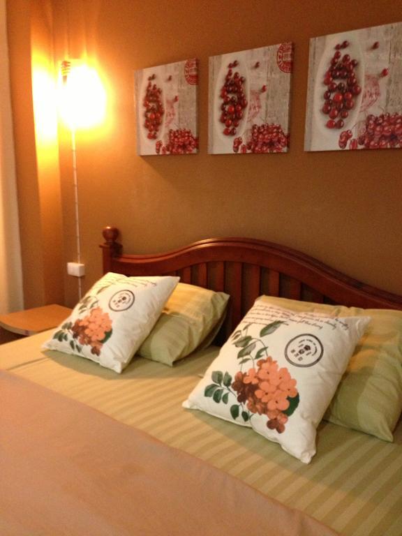 Chitra Suite Pattaya Room photo